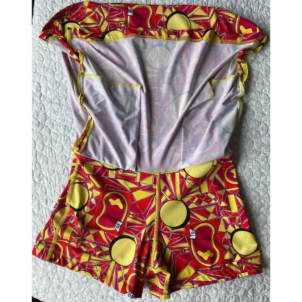 Golf Bella Angle Shot Straight Skort Red Yellow Size Small